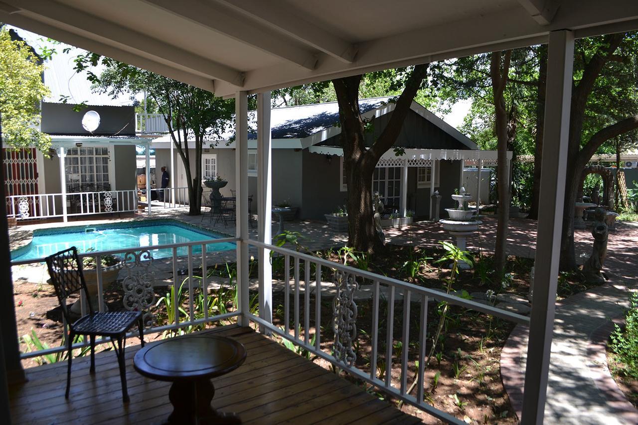 Hobbit Boutique Hotel Bloemfontein Exterior photo