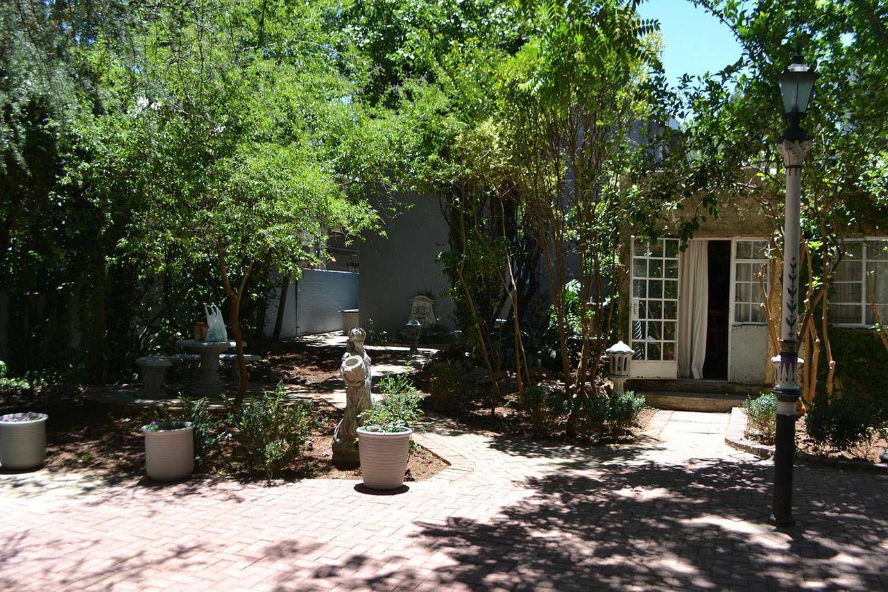 Hobbit Boutique Hotel Bloemfontein Exterior photo