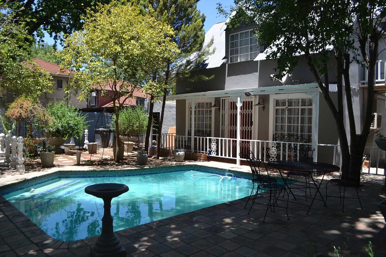 Hobbit Boutique Hotel Bloemfontein Exterior photo